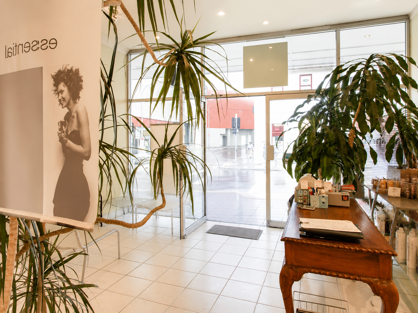 Salon D'Art reception area